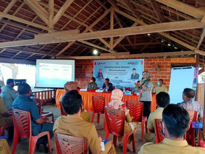 
 Chuzaema Djauhar Menyampaikan Materi