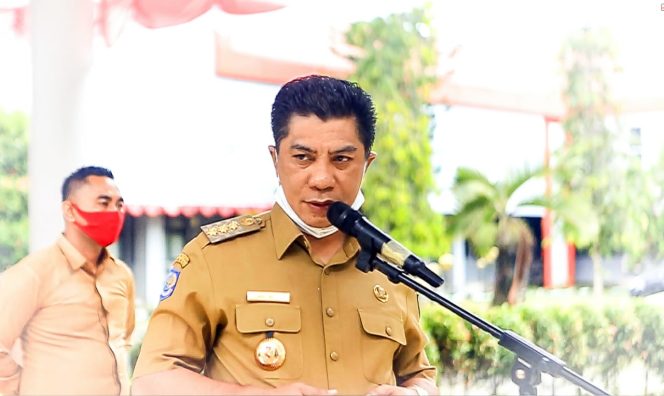 
 Terapkan Pola Hidup Baru, Bupati Danny Keluarkan Tiga Perbup