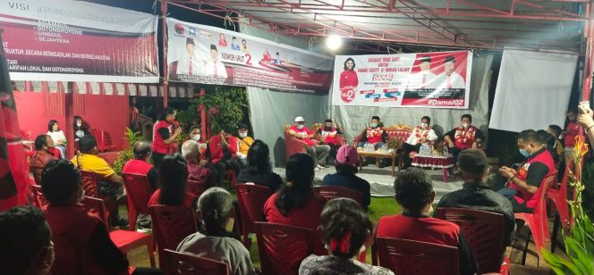 
 Blusukan Di Desa Bukumatiti, Warga Masyarakat Siap Menangkan Paslon DAMAI
