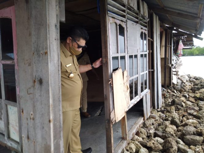 
 Bersama OPD, Bupati Danny Missy Tinjau Lokasi Bencana