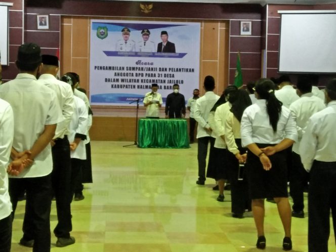 
 155 Anggota BPD Resmi Dilantik, Haerudin : Akhir Bulan 2 Desa Menyusul