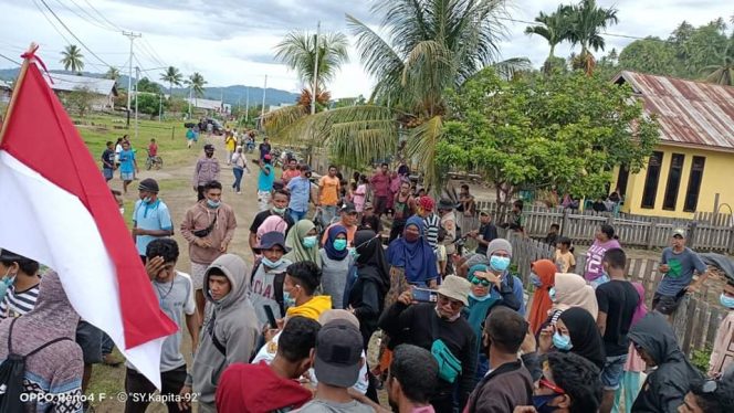 
 Puluhan Tahun Dalam Kegelapan, Masyarakat 4 Desa & 3 Dusun Maba Utara Melakukan Unjuk Rasa