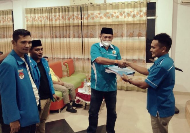 
 Pertama Kali, Ketua DPR Nahkodai KNPI Halbar