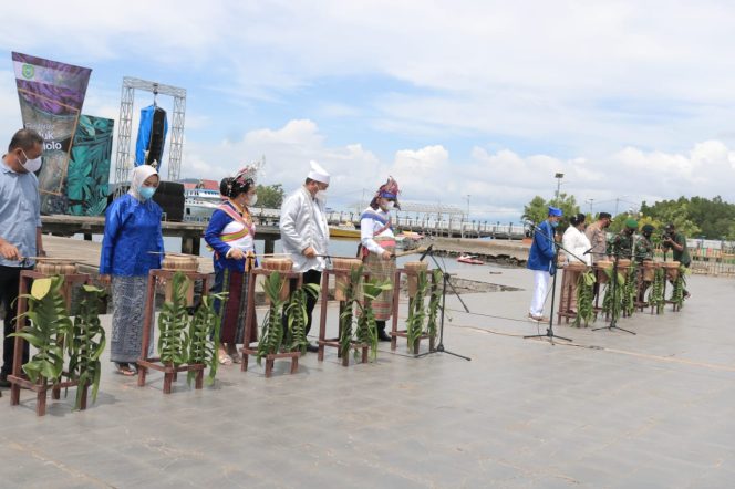 
 Bupati Halbar Resmi Membuka Event Festival Teluk Jailolo (FTJ) Tahun 2021