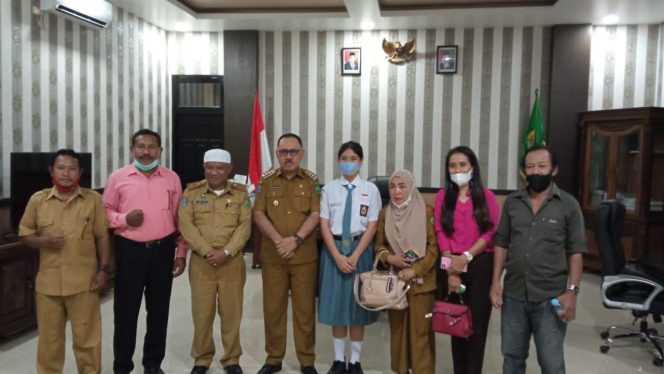 
 Persiapan Menuju Pus Diklat Paskibraka Nasional, Putri Regina Temui Bupati Halbar
