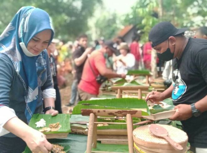 
 Makanan Khas Halbar Warnai FTJ Ke 12