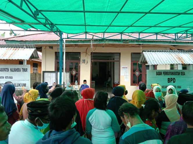 
 Surat Suara Rusak Sebelum Pencoblosan, Warga Desa Waikukum Kembali Lakukan PSU
