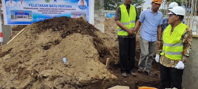 
 Bupati James Letakan Batu Pertama Pembangunan Gedung Perpustakaan Daerah