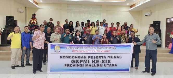 
 Bupati James Hadiri Hut Serta Melepaskan Peserta Munas GKPMI Maluku Utara