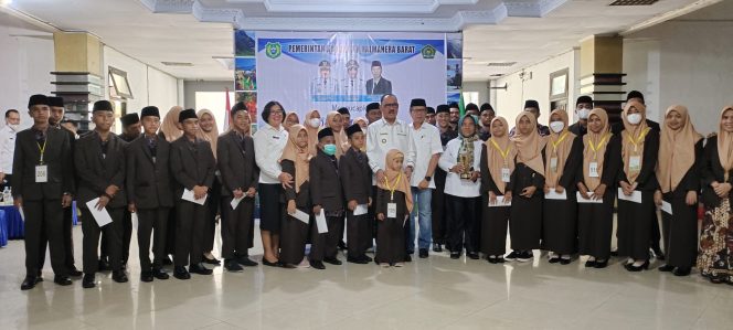 
 Alhamdulillah.! Bupati James Sambut Kedatangan Kafila MTQ Asal Halbar