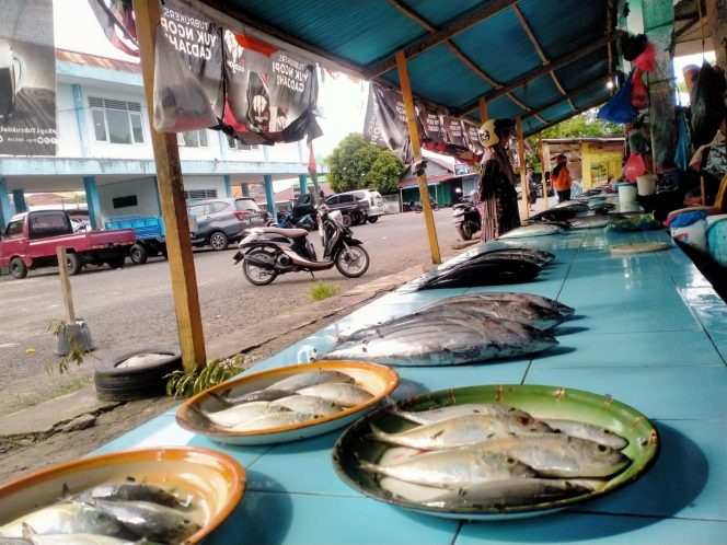 
 Harga Ikan di Pasar Dufa-dufa Murah Jelang Ramadhan