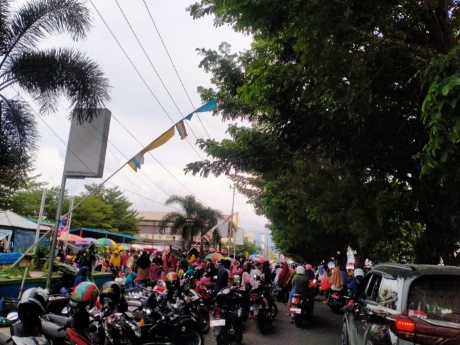 
 Menyambut Ramadhan, Pasar Di Kota Ternate Diramaikan Masyarakat