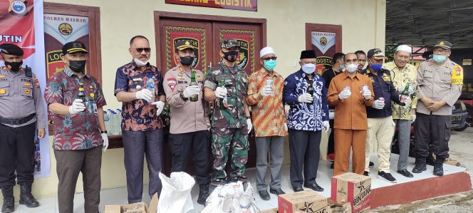 
 Bupati James Apresiasi Polres Halbar Atas Pemusnahan Ribuan Miras