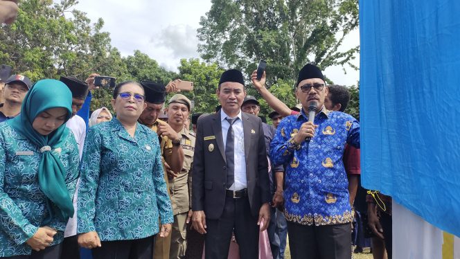 
 Resmi 4 Desa, Bupati Halbar Puji Namto & Danny Missy