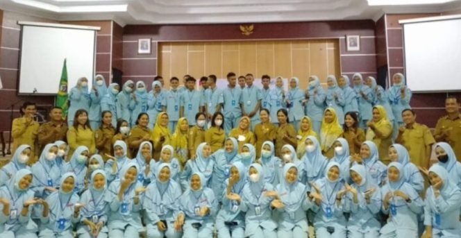 
 Sekda Halbar Sambut Kedatangan Siswa-siswi PKL