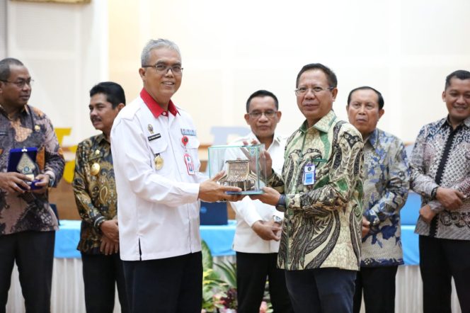 
 Pemda Halbar MoU dengan BSSN. Sekda : Ini Upaya Transformasi Digital