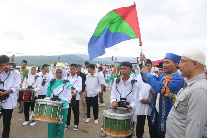 
 Wakil Bupati Resmi Membuka Pawai Ta’aruf Dalam Peringati 1 Muharram 1445 Hijriah