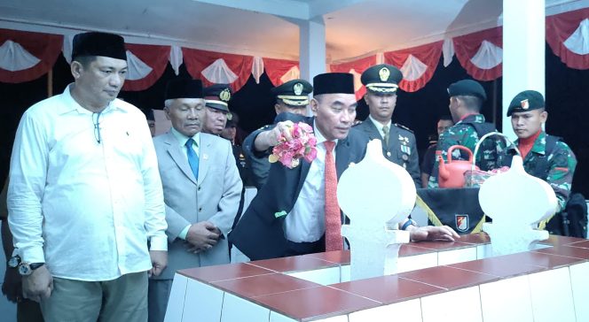 
 Wabup Halbar : Esensi Perjuangan di Malam Renungan Suci