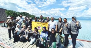 Jajaran pengurus IAI Malut & Halbar pose bersama pasca pelantikan.(Foto; Istimewa).