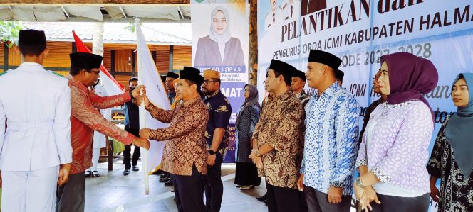 
 Pengurus ICMI Kabupaten Halmahera Barat Resmi di Lantik