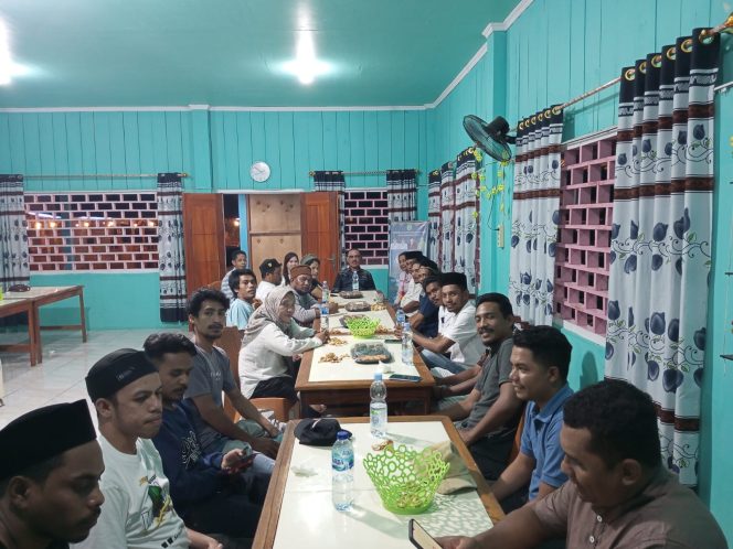 
 Bupati Buka Puasa Bersama Wartawan Liputan Biro Halbar