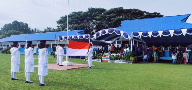 
 Pemda Halbar Gelar Upacara Hardiknas