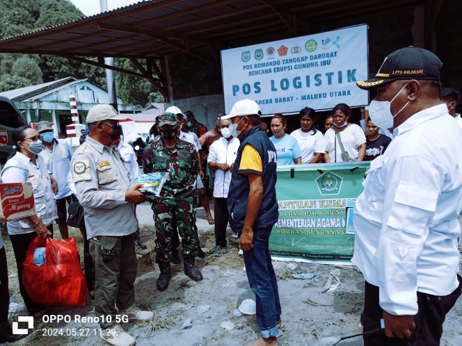 
 Dengan Moto Iklas beramal, Kementerian Agama Halmahera Barat Salurkan Bantuan
