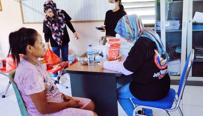 
 DP2KB Buka Pelayanan KB di Camp Pengungsian Erupsi Gunung Api