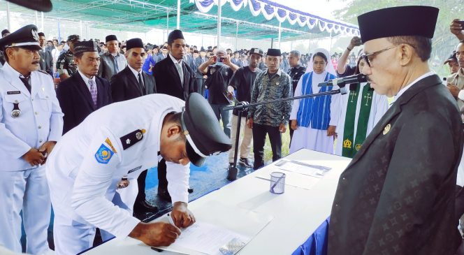 
 Sebanyak 173 Kades & 865 Orang Anggota BPD Menerima SK