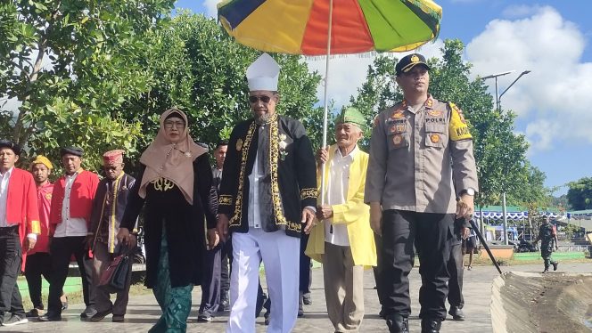 
 Ritual Sigofi Ngolo Sebagai Rangkaian Festival Teluk Jailolo