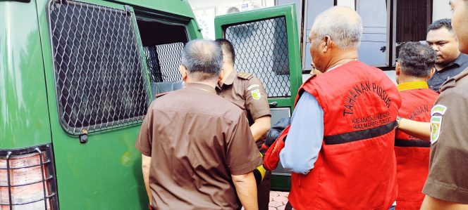 
 Kejari Halbar Tetapkan 3 Tersangka Tipikor Air Bersih