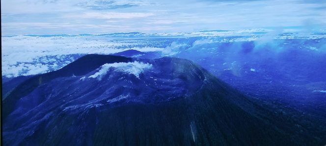 
 Level III, Gunung Api Ibu Halmahera Barat Turun Status