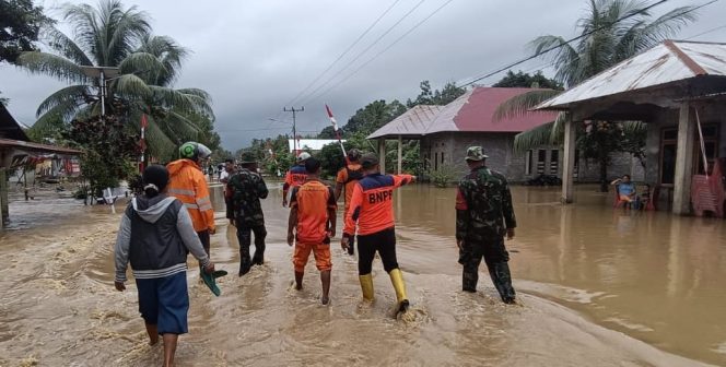 
 Rumah Warga di Halmahera Barat Terendam Banjir