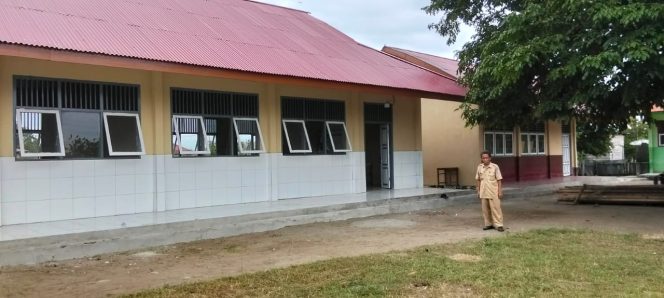 
 SMP Negeri 10 Halmahera Selatan (Foto: OpsiNews/WK-001)