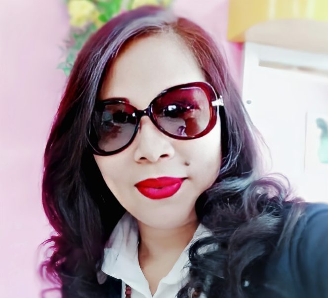 
 Sonya Mail, Kepala BKAD Kabupaten Halmahera Barat 