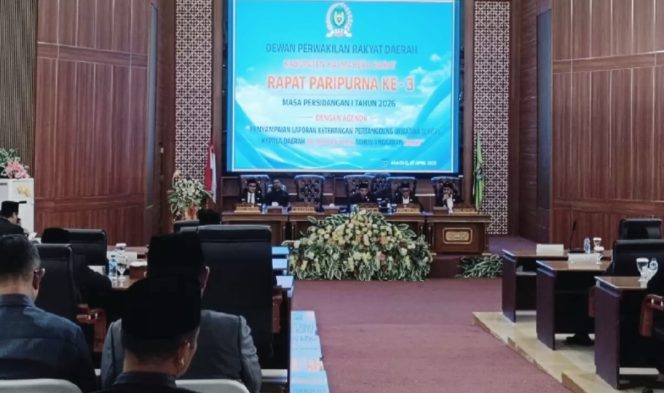 
 Agenda Paripurna DPRD Kabupaten Halmahera Barat 