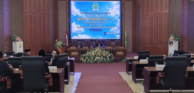 
 Rapat Paripurna DPRD Kabupaten Halmahera Barat dengan agenda Pembentukan Panitia Khusus (Pansus) BLUD RSUD Jailolo 