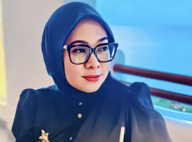 
 dr. Novimaryana Drakel selaku Direktur RSUD Jailolo 